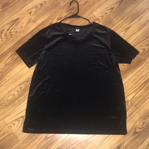 Velvet black t-shirt, never worn